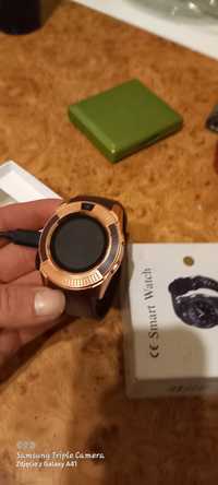 Smartwatch zegarek roneberg R08  kartę SIM , kamera