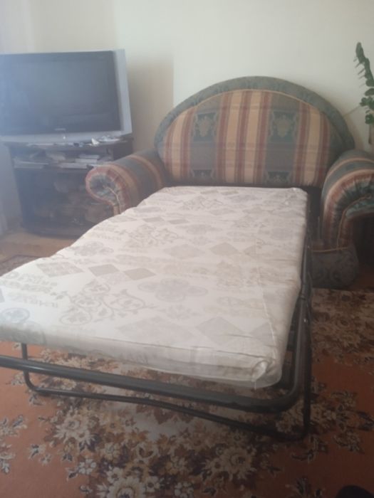 Диван розкладний односпальний