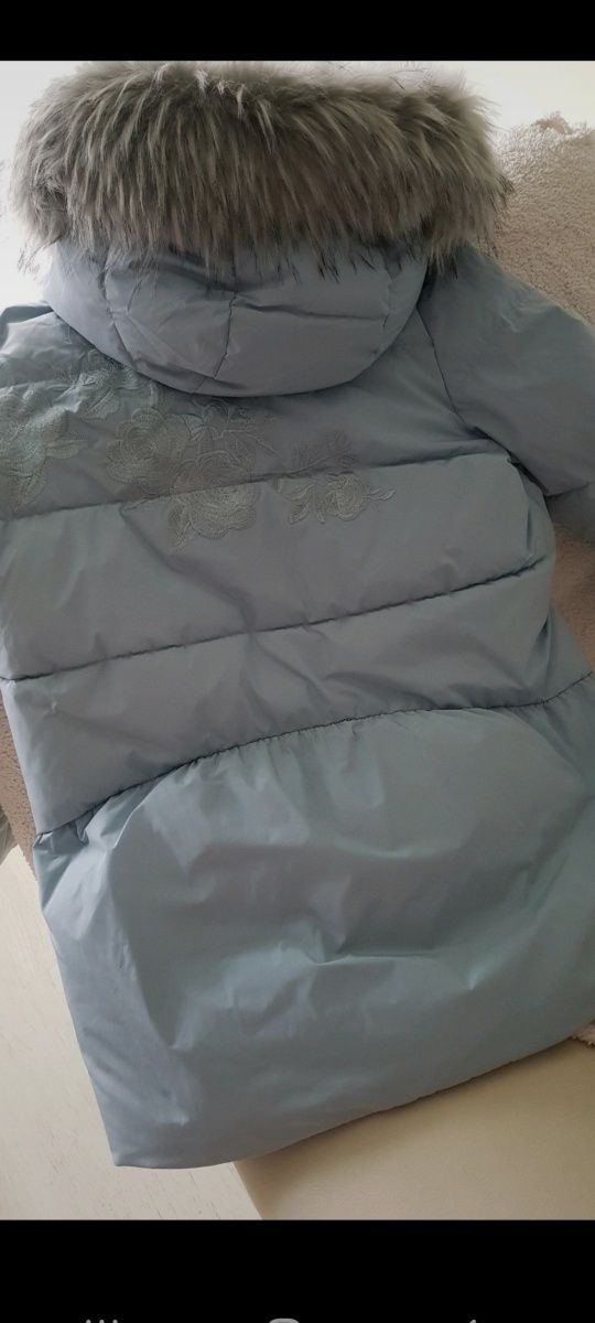 Kurtka  puchowa.