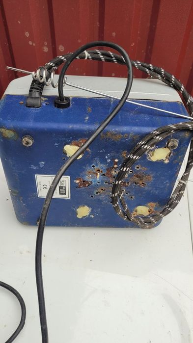 Утюг з парогенератором Silter