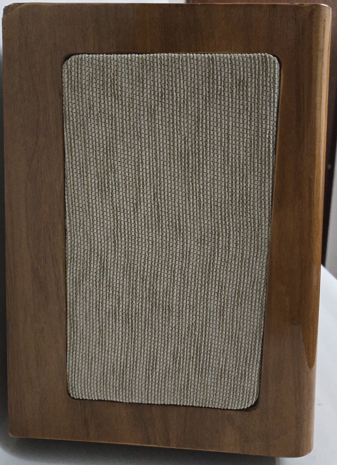 Rádio antigo reparado Nordmende