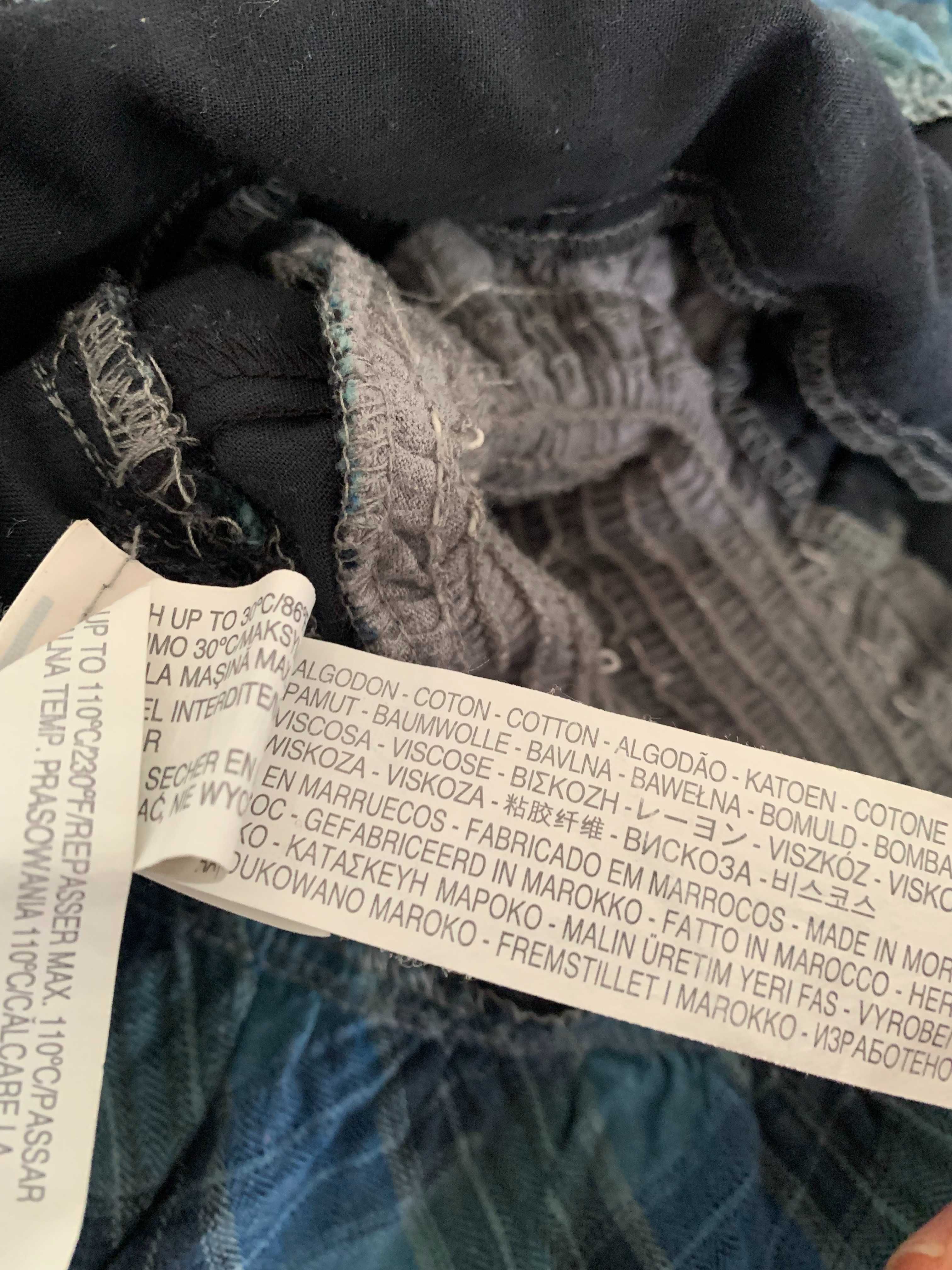 Vestido mini TRF Cinza com saia folhos xadrez azul, cinza e preto