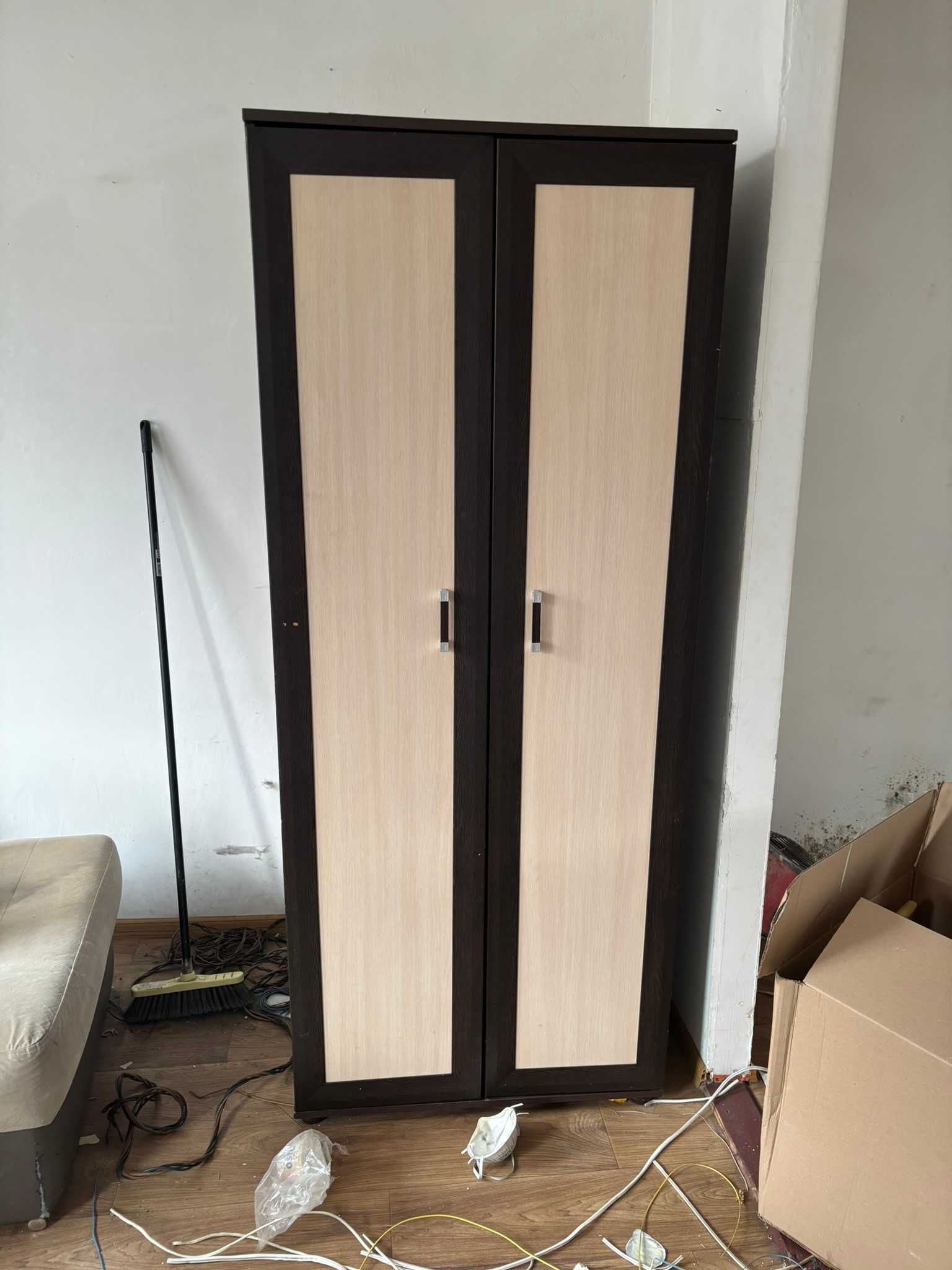 > szafa dwuskrzydłowa z półkami i szufladami 100cm 80cm 70cm