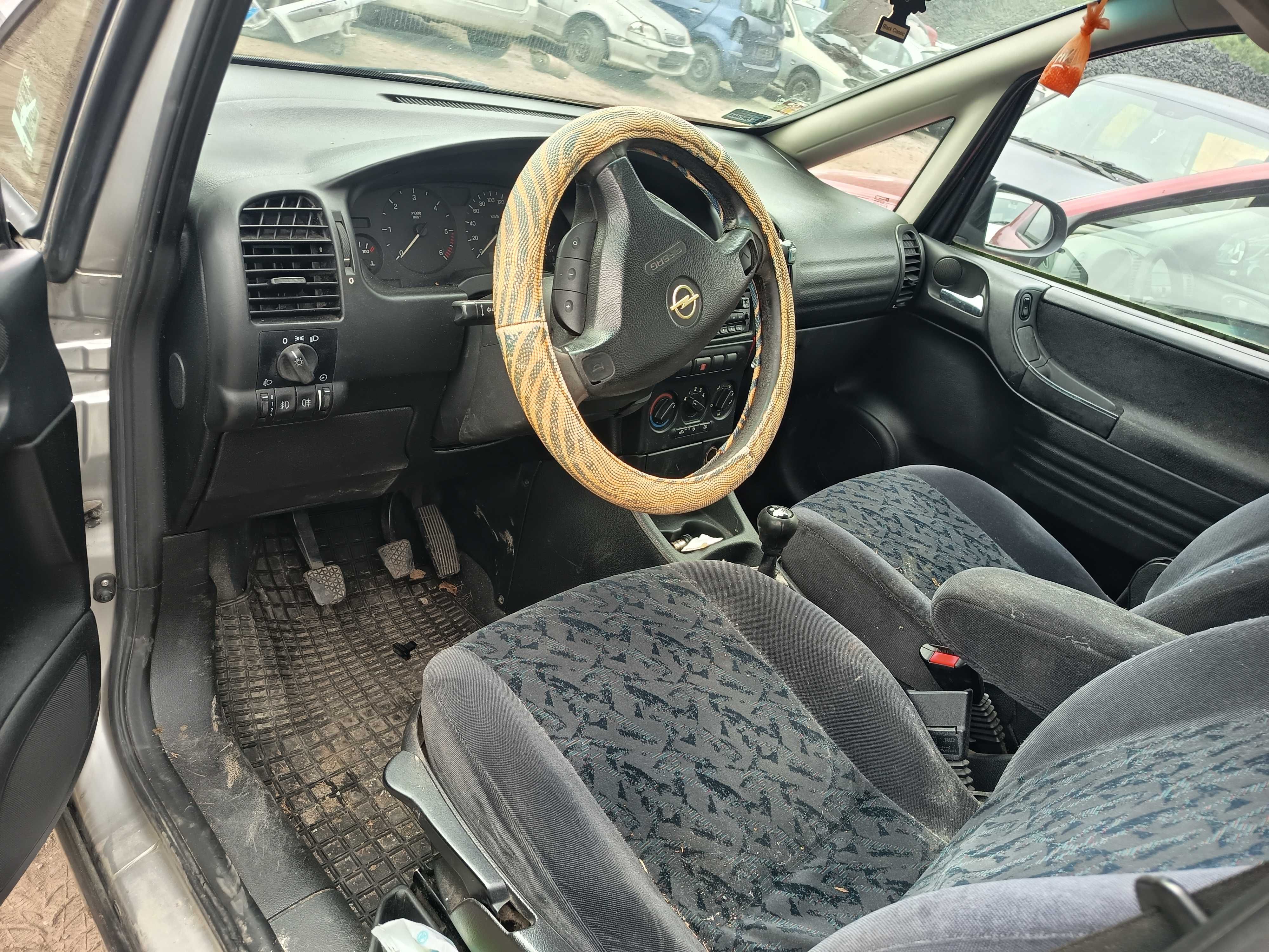 Opel Zafira A Z147 wszystkie części FV transport/dostawa