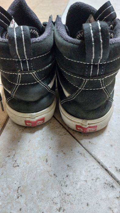 Tenis bota Vans pretos
