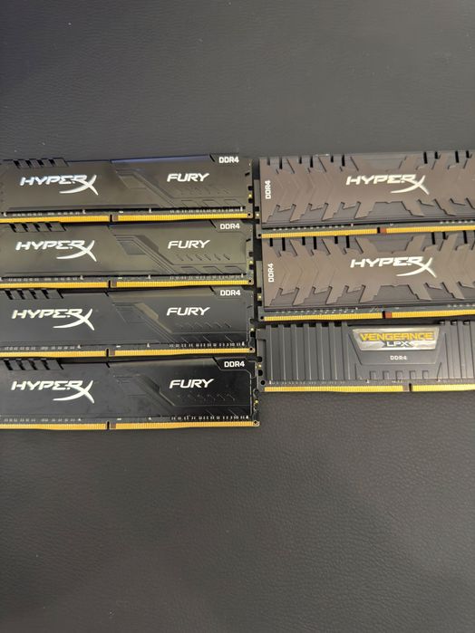 DDR4 4х16 GB – HyperX  3466 MHz + 16 GB Corsair 3000 MHz