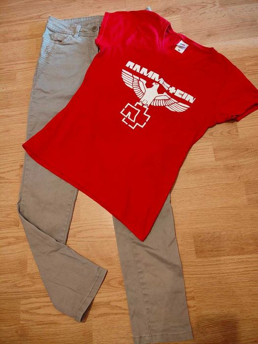 Джинси та футболка