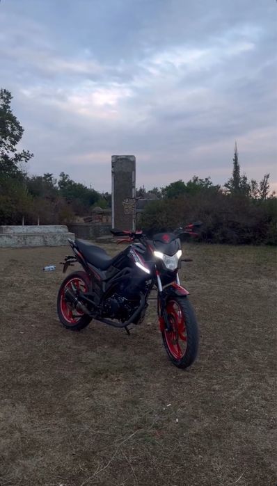 Продам Viper ZS 200