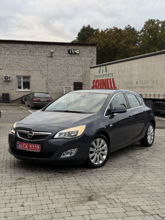 Opel Astra 1.6mpi Cosmo