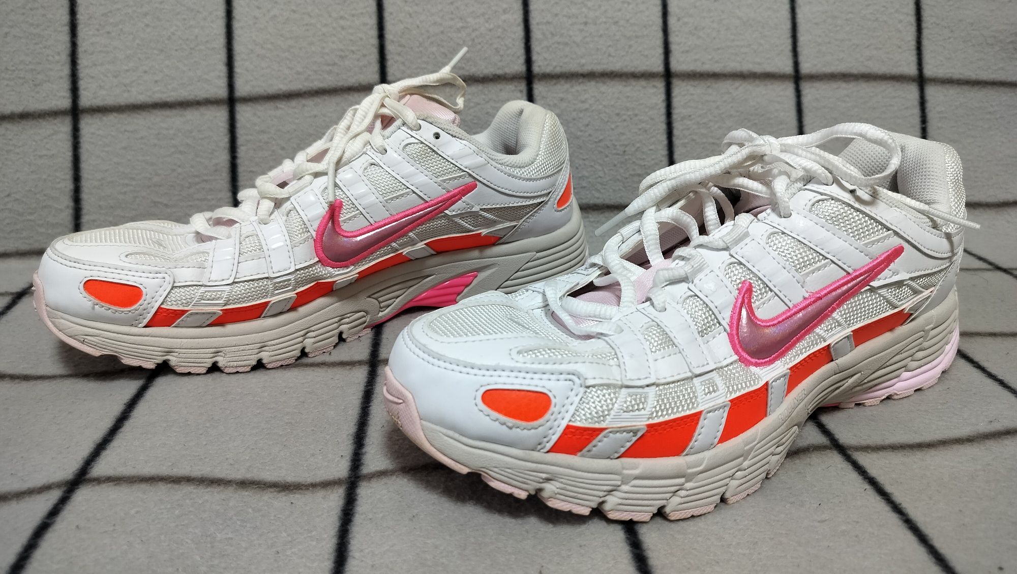 Кроссовки Nike P-6000 White . Размер 41