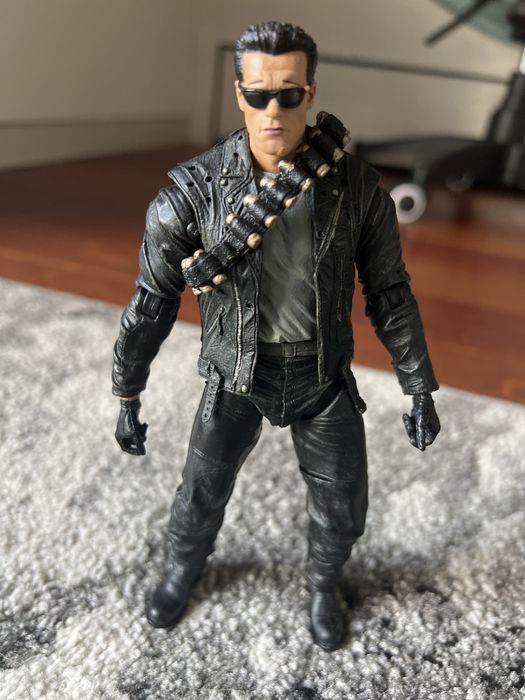 Neca terminator lekko używany bez pudełka bardzo dobry stan