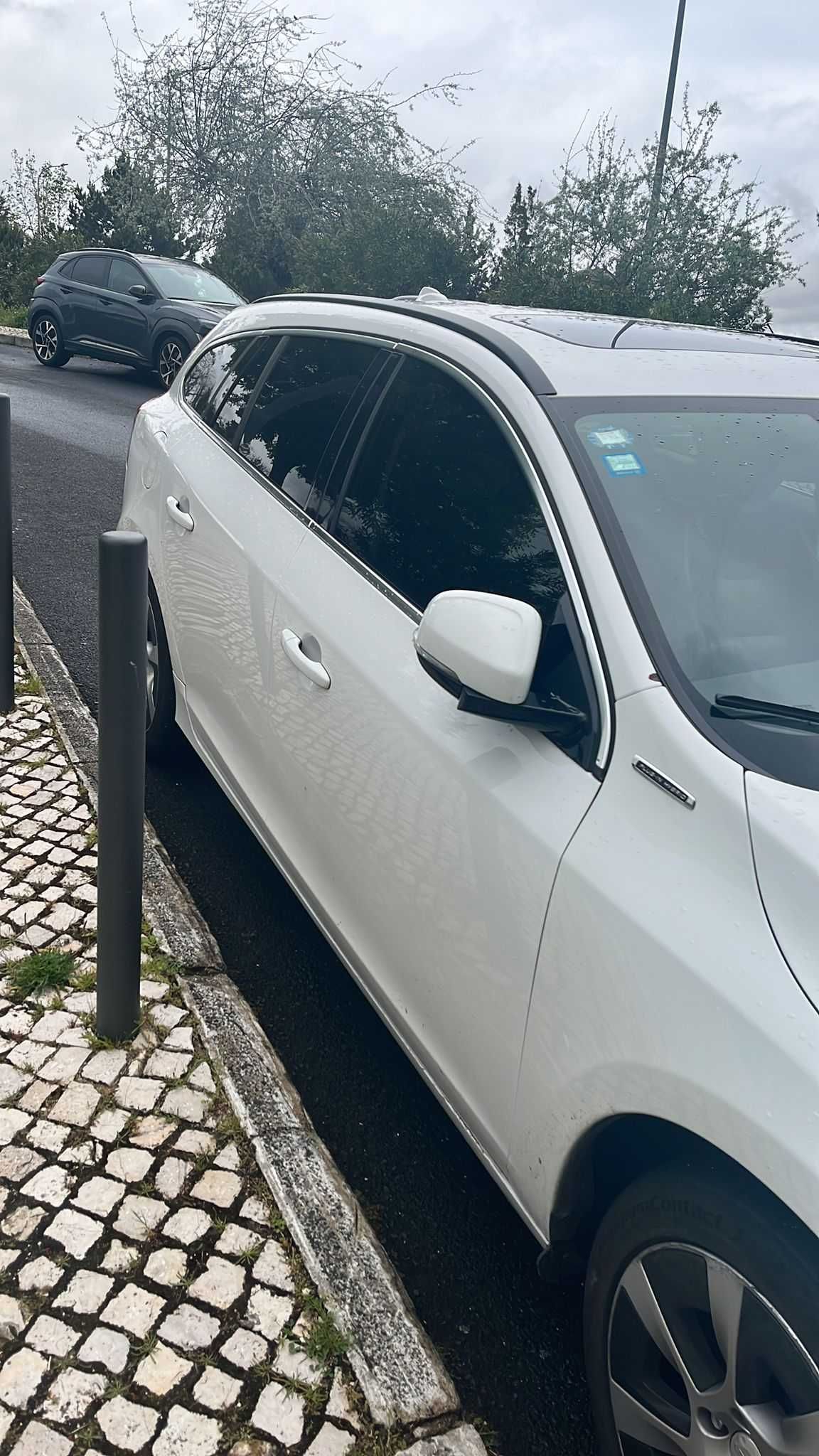Volvo V60 plug-in híbrid 2013
