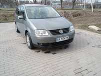 Продам  Volkswagen . TOURAN 2.0 fsi