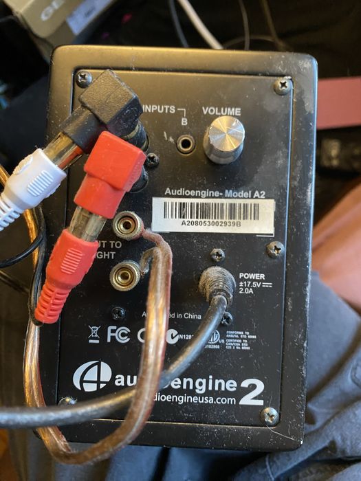 Monitor odsluchowy audioengine