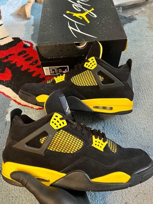 "Buty Trampki" Jordan_4_Retro_Thunder R.39