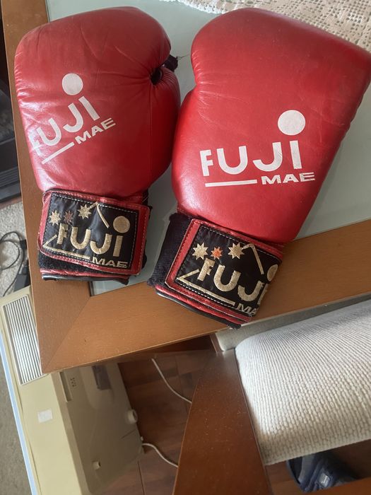 Vendo luvas originais