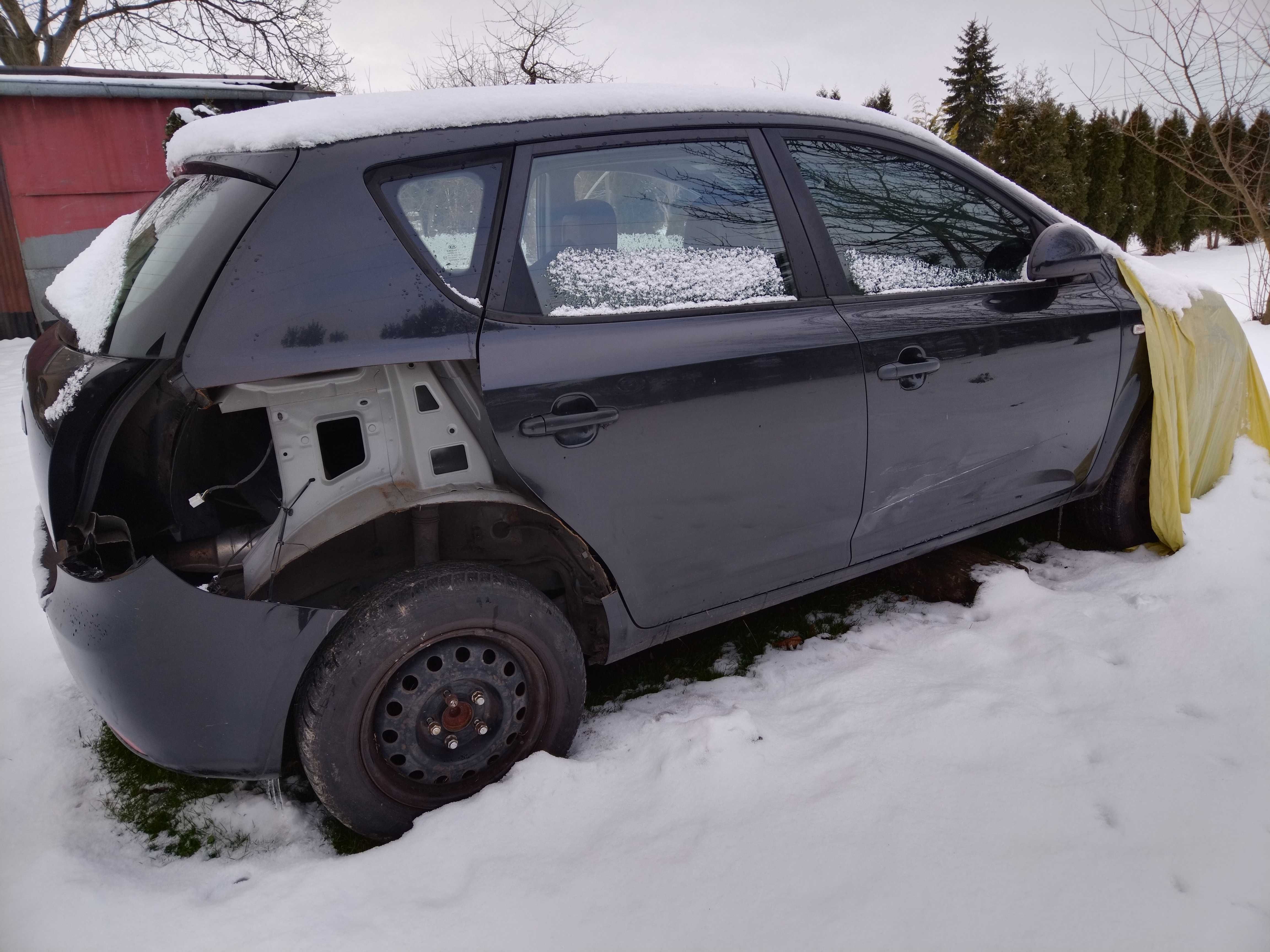 KIA CEED I CZARNY 1K na części wszystkie D4EA 2.0 CRDI kolektor