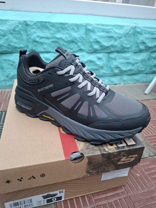 Skechers Max Protect демісезонні  чоловічі 41,44,45,46