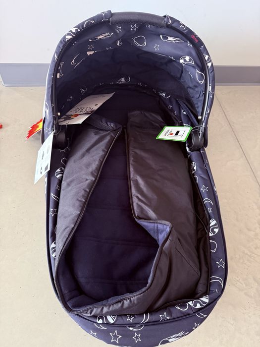 Gondola do wózka cybex priam 2.0 by Anna K kosmos nowa