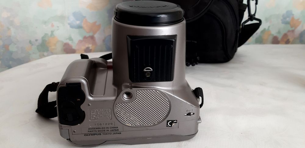 Фотоаппарат OLYMPUS IS-21 зеркалка с сумкой