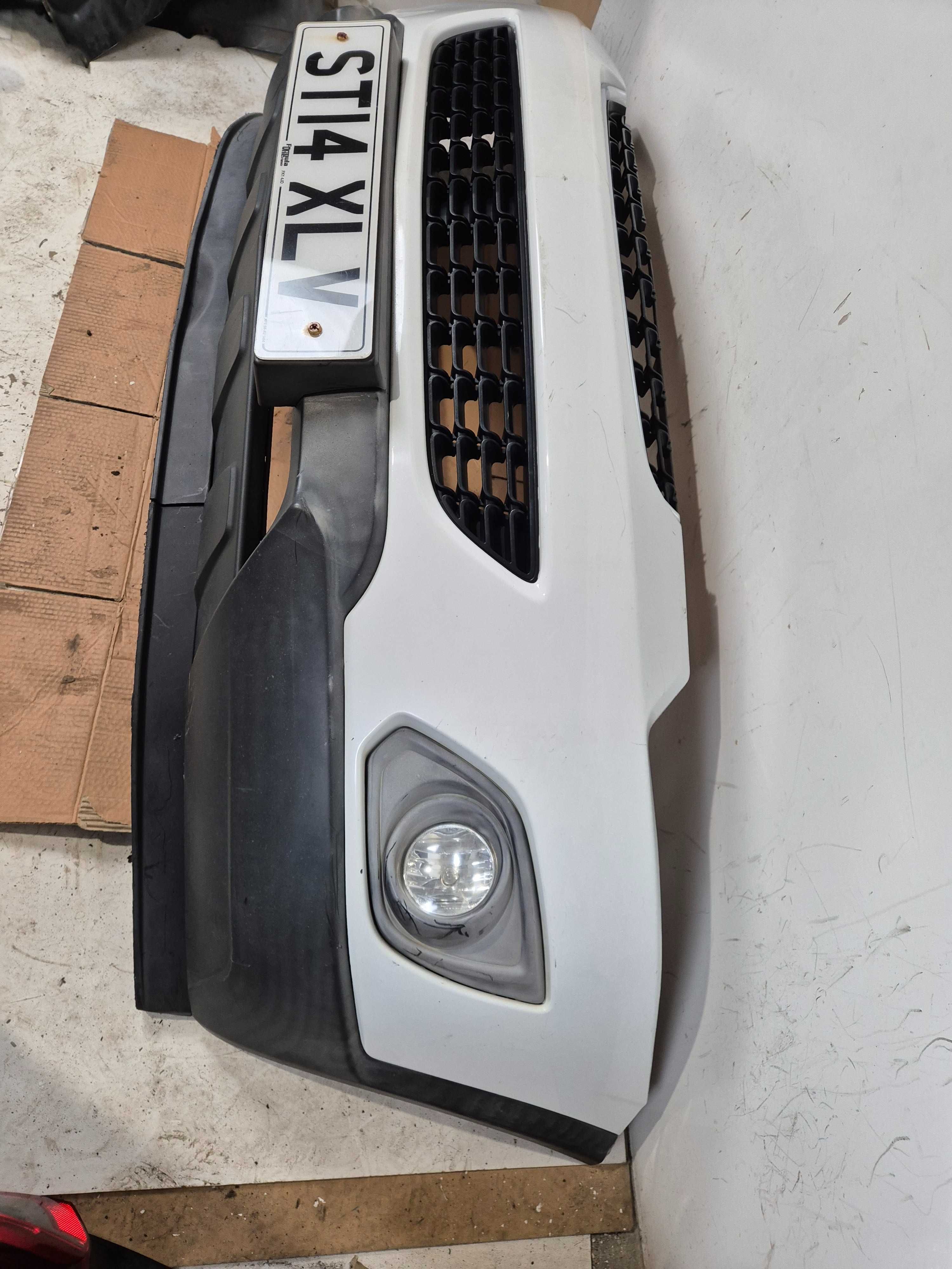Opel Antara lift zderzak przedni przód.