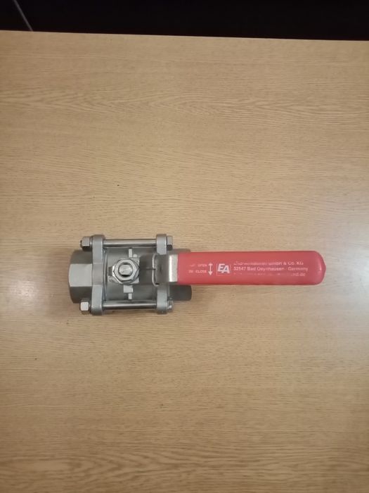 Zawór kulowy 1 i 1/2 cala