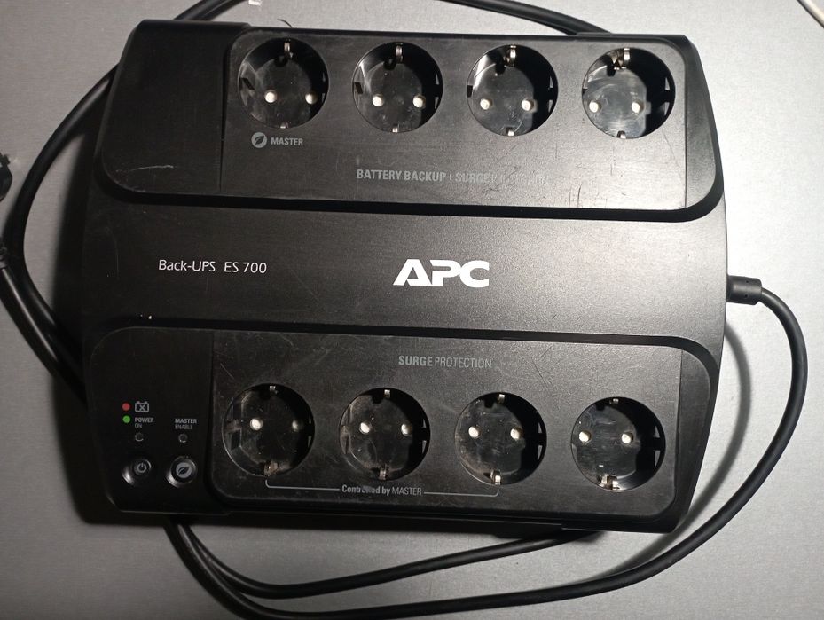 ДБЖ АРС Back-UPS ES 700VA (BE700-RS)