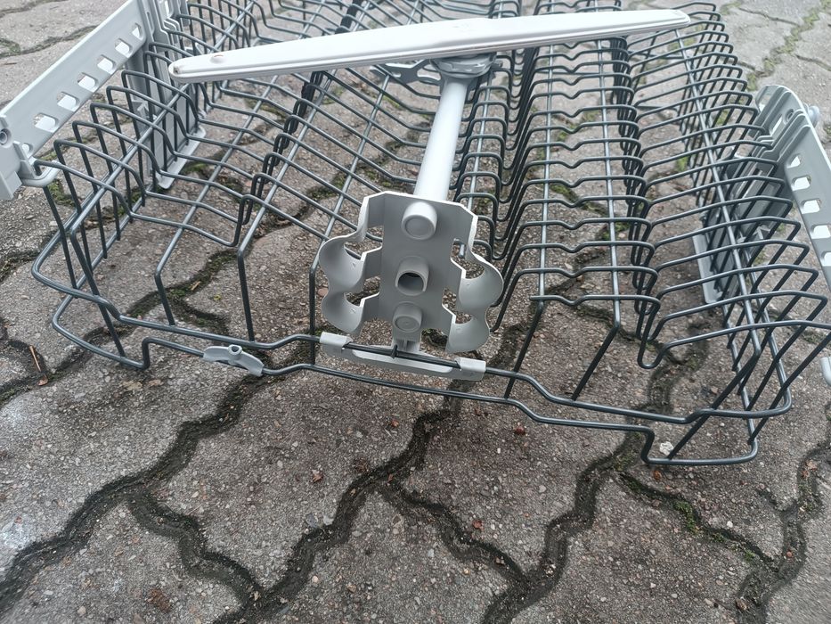 Koszyk górny do zmywarki Whirlpool 60 cm