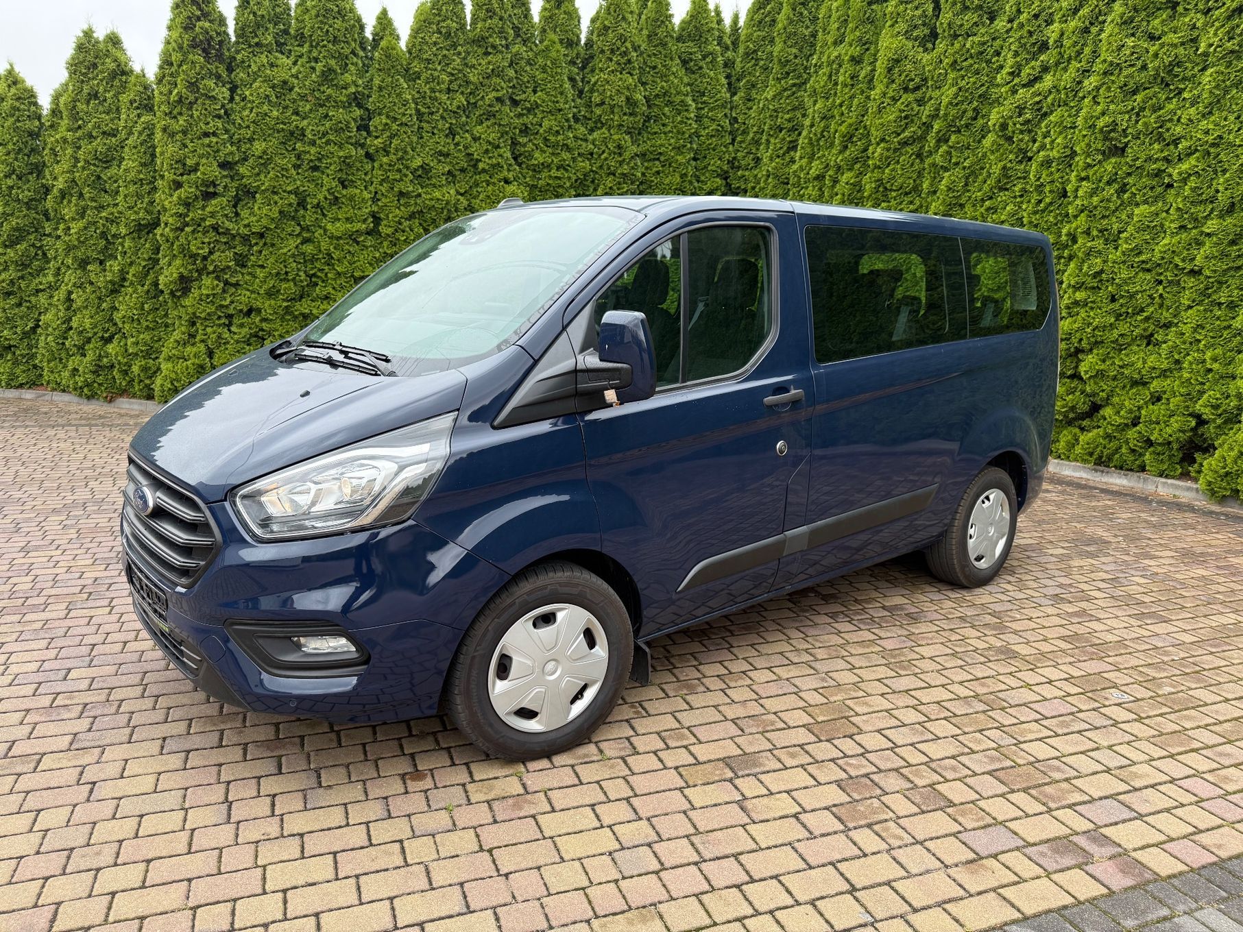 Ford Transit Custom 9 osób Kamera Cofania GrzaneFoteleNavi Parktroniki9osób