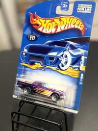 Hot Wheels z 2001 r T-Bird 57