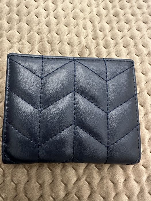 Кошелек бренд кожа