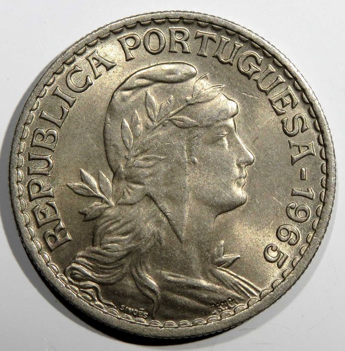 Republica Portuguesa - 1 Escudo 1965 e 1966 3,5€ cada