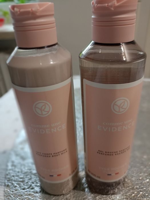 Zestaw mleczko i żel Evidence,perfumowane po 200ml Yves Rocher,nowy