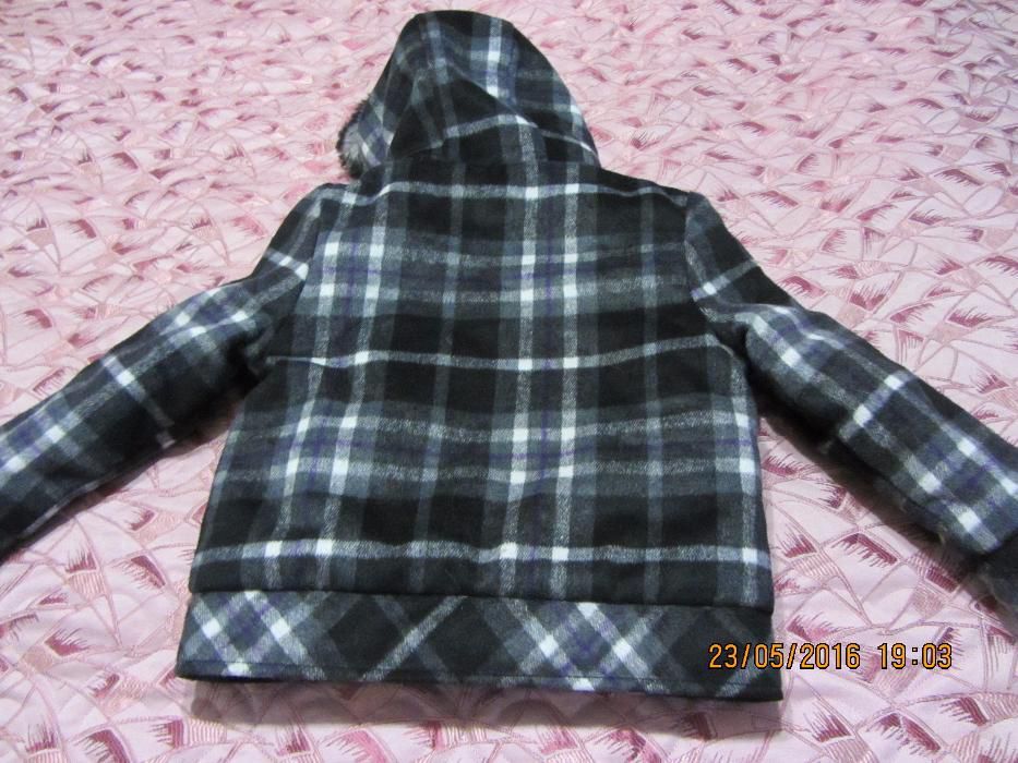 Куртка зимняя на девочку F&F-Англия (6-7лет )рост 122см