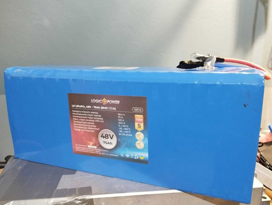 Гібридний Інвертор наявні 3.5 4,2 5,5, 6,2  Акум Lpo4 48в 3,6квт