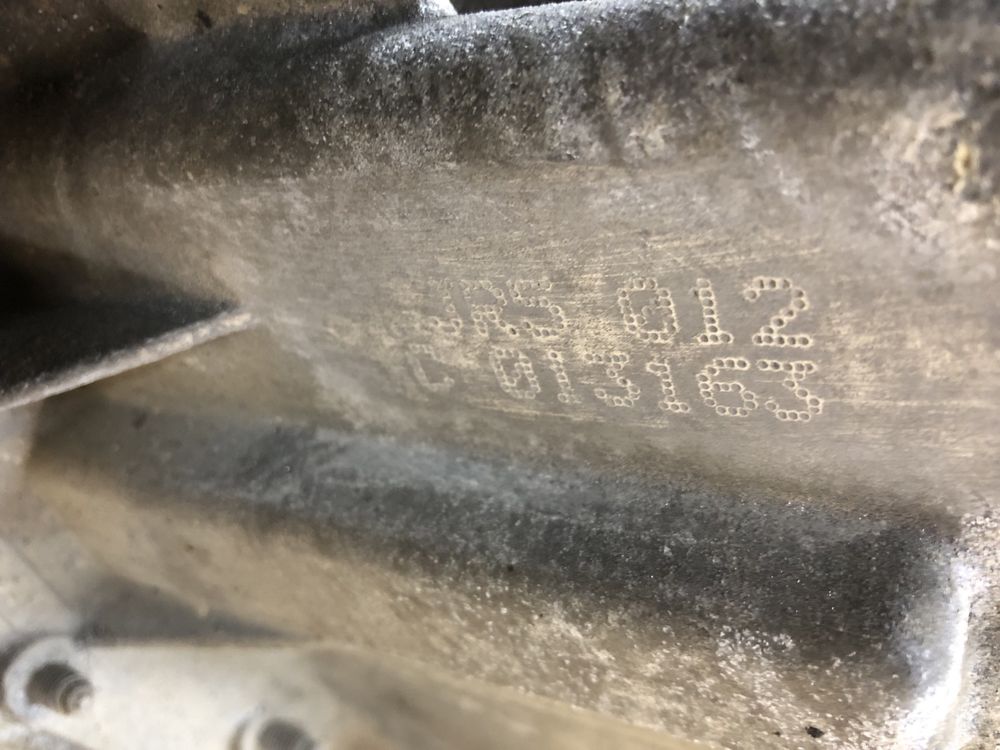 Коробка передач renault laguna megane 1.9 JR5 012 КПП лагуна C 013163