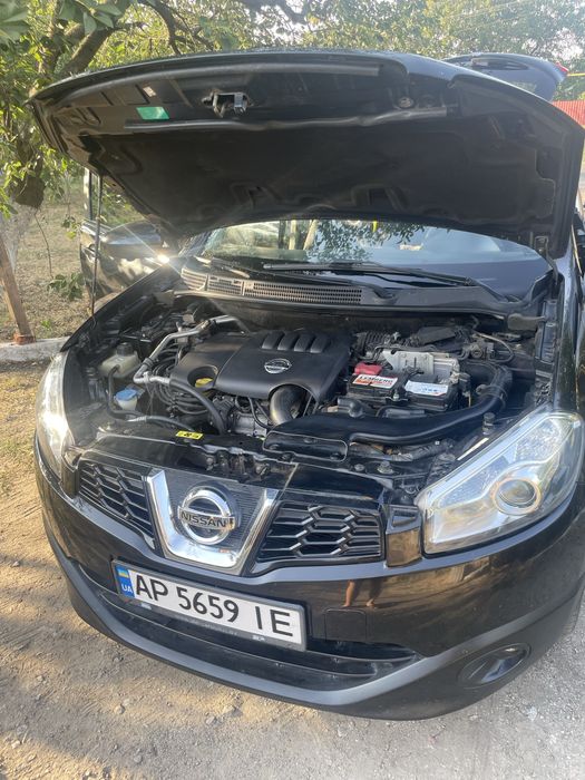 Nissan QASHQI +2