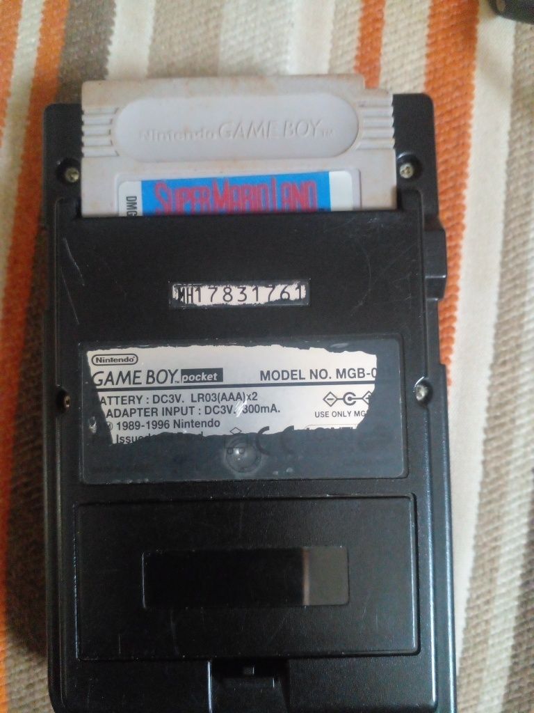 Game Boy pocket + jogo