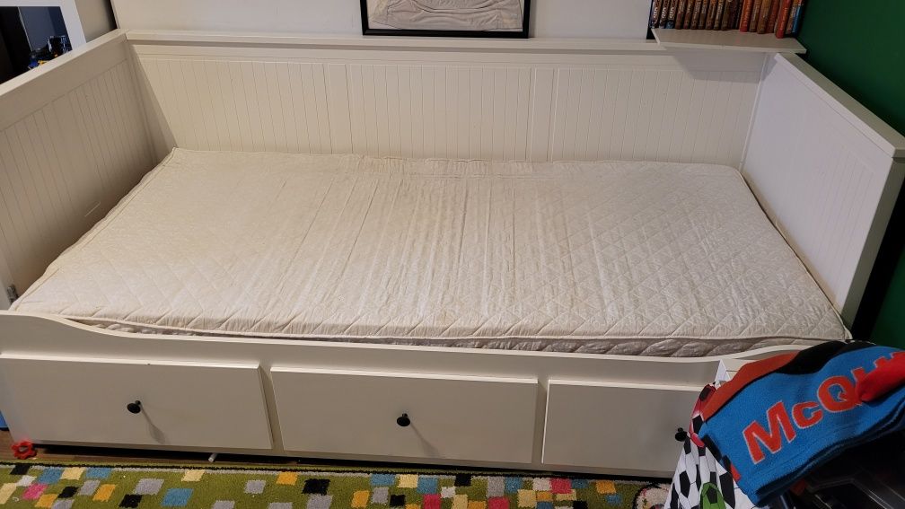 Łóżko Ikea Hemnes