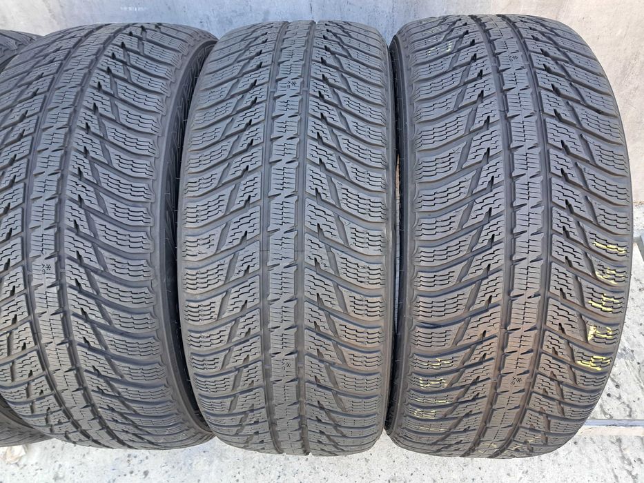 Резина зимова 80% протектор Nokian 265/50 R20 WR SUV 3