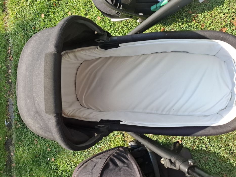 Cybex balios s lux 2022