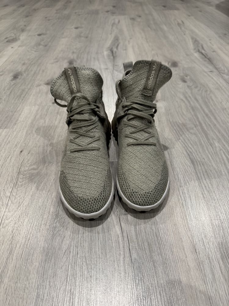 Кроссовки Adidas Tubular