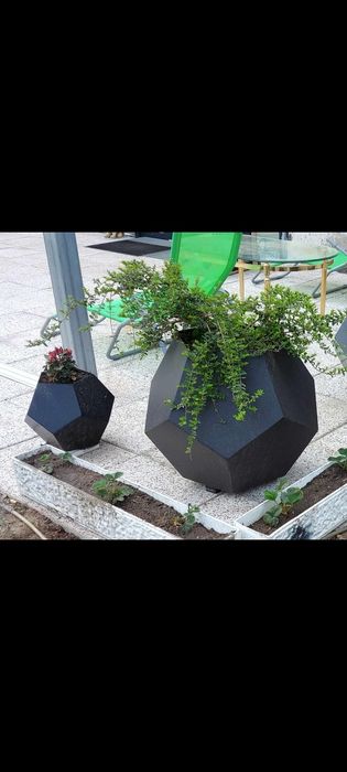 Donice metalowe bardzo mocne