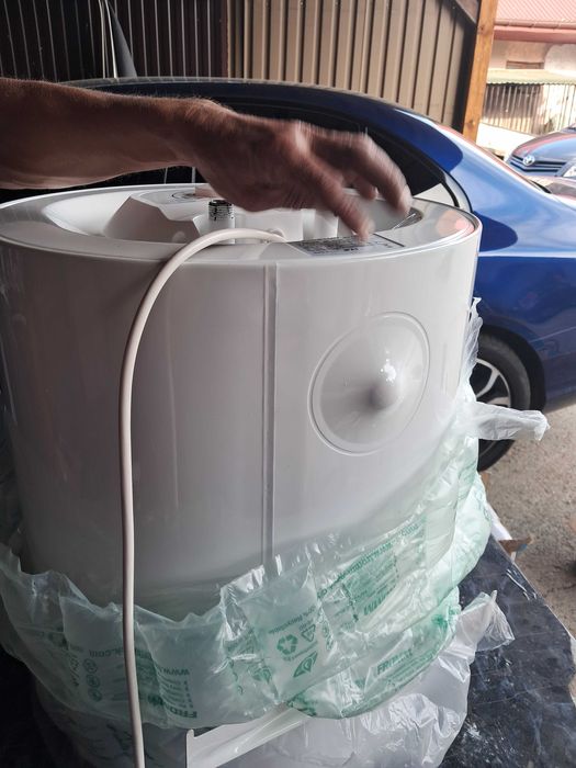 Sprzedam elektryczny podgrzewacz do wody Ariston