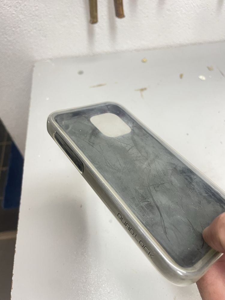 Capas quadlock iPhone 12