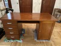 Porzadne biurko do gabinetu, sekretarzyk, drewno