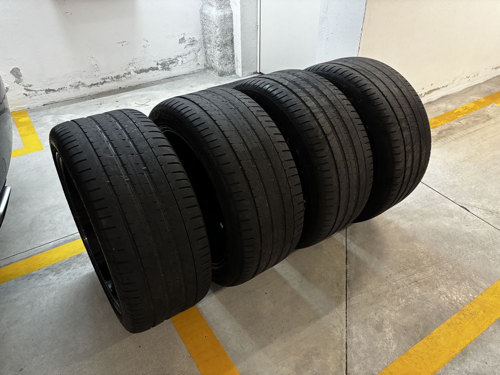 4 Jantes 21 Porsche Cayenne  Pack 4 Pneus Pirelli 295/36R21 usados