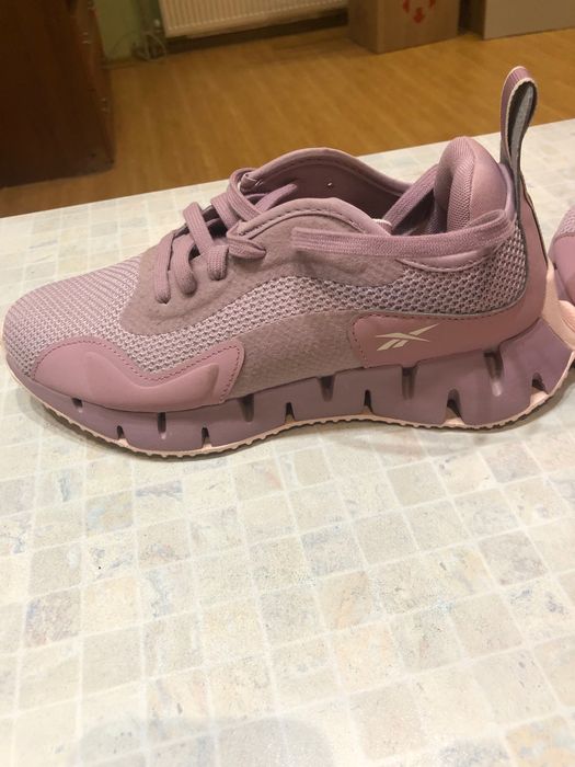 Жіночі кросівки Reebok zig tech розмір 38,5 25 см