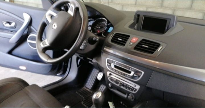 Vendo renault megane GTline coupe de 2011
