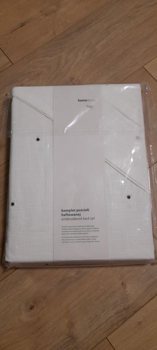 Komplet pościeli bawełnianej haftowanej